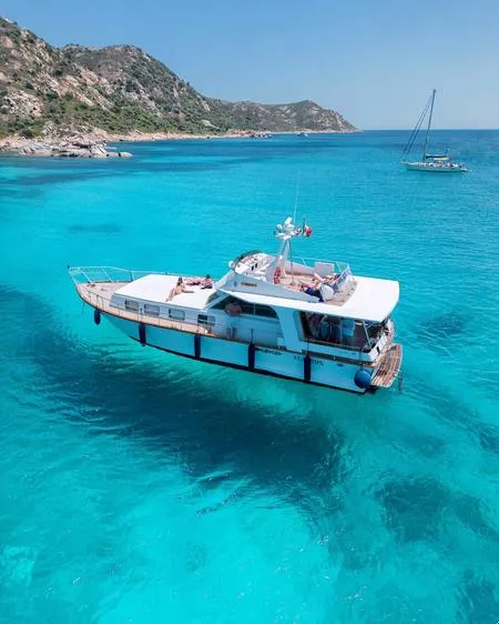 Escursione in barca con pranzo da Golfo Aranci