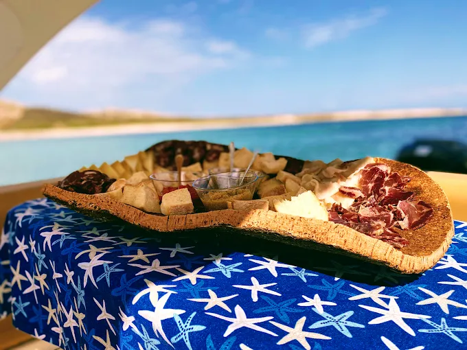 Gita in catamarano all'Asinara con pranzo