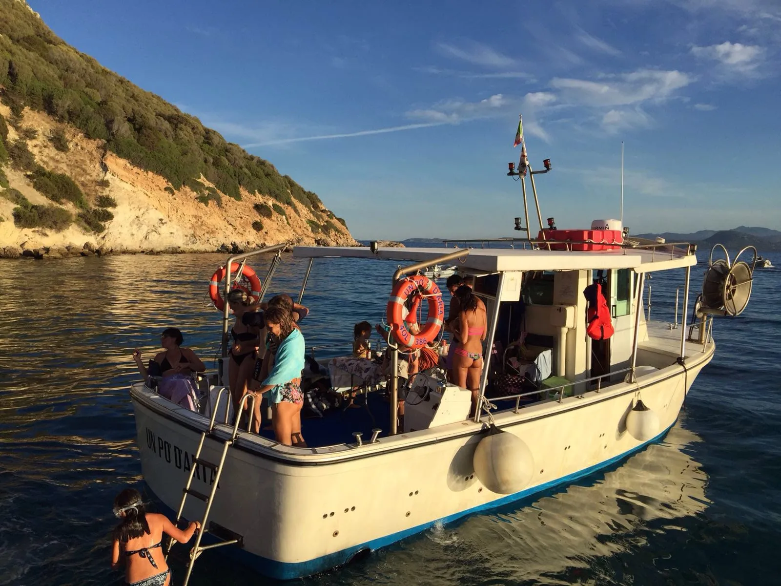 Giornata di pescaturismo e pranzo in barca da Golfo Aranci