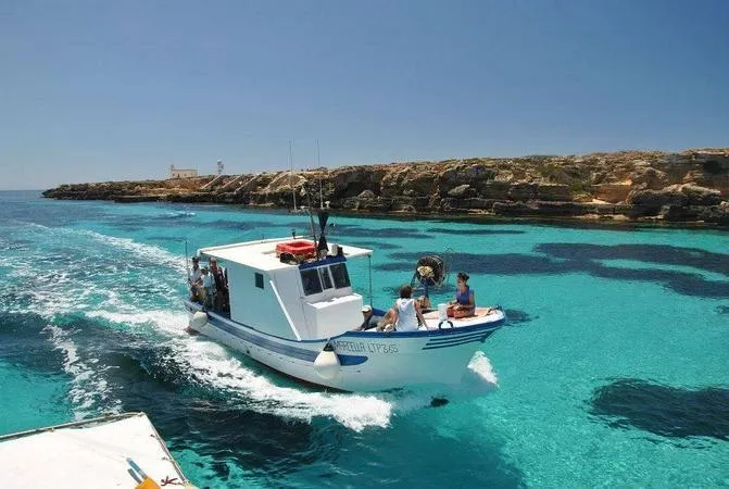 Pescaturismo nelle calette di Favignana con pranzo di pescato