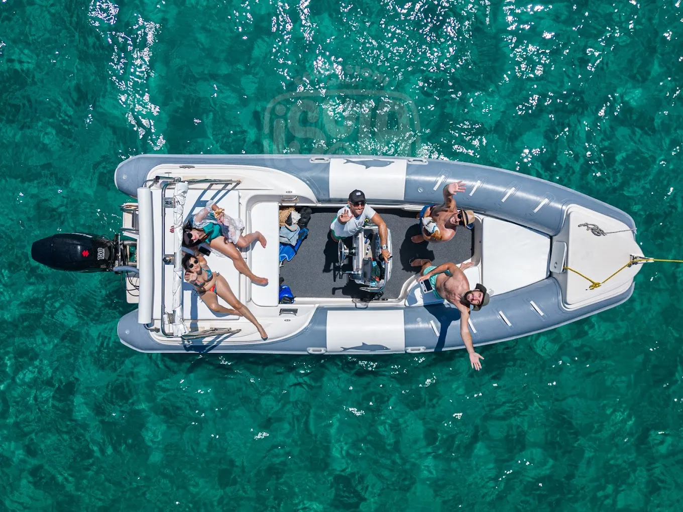 Escursione privata in gommone lungo la costa di Cagliari