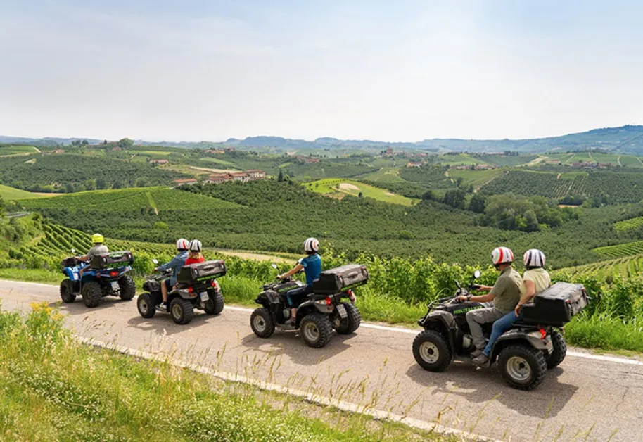 Escursione in quad e degustazione vini nelle Langhe da Alba