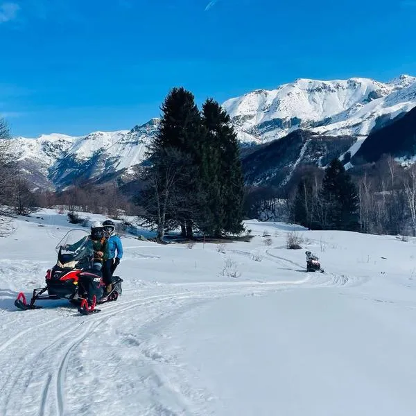 Escursione in motoslitta a Limone Piemonte