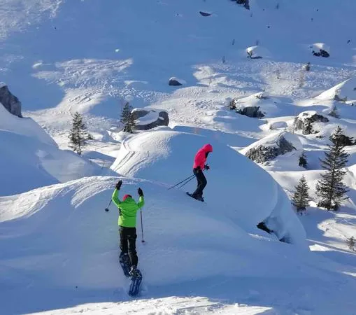 Ciaspolata con guida tra i monti dell’Alpago