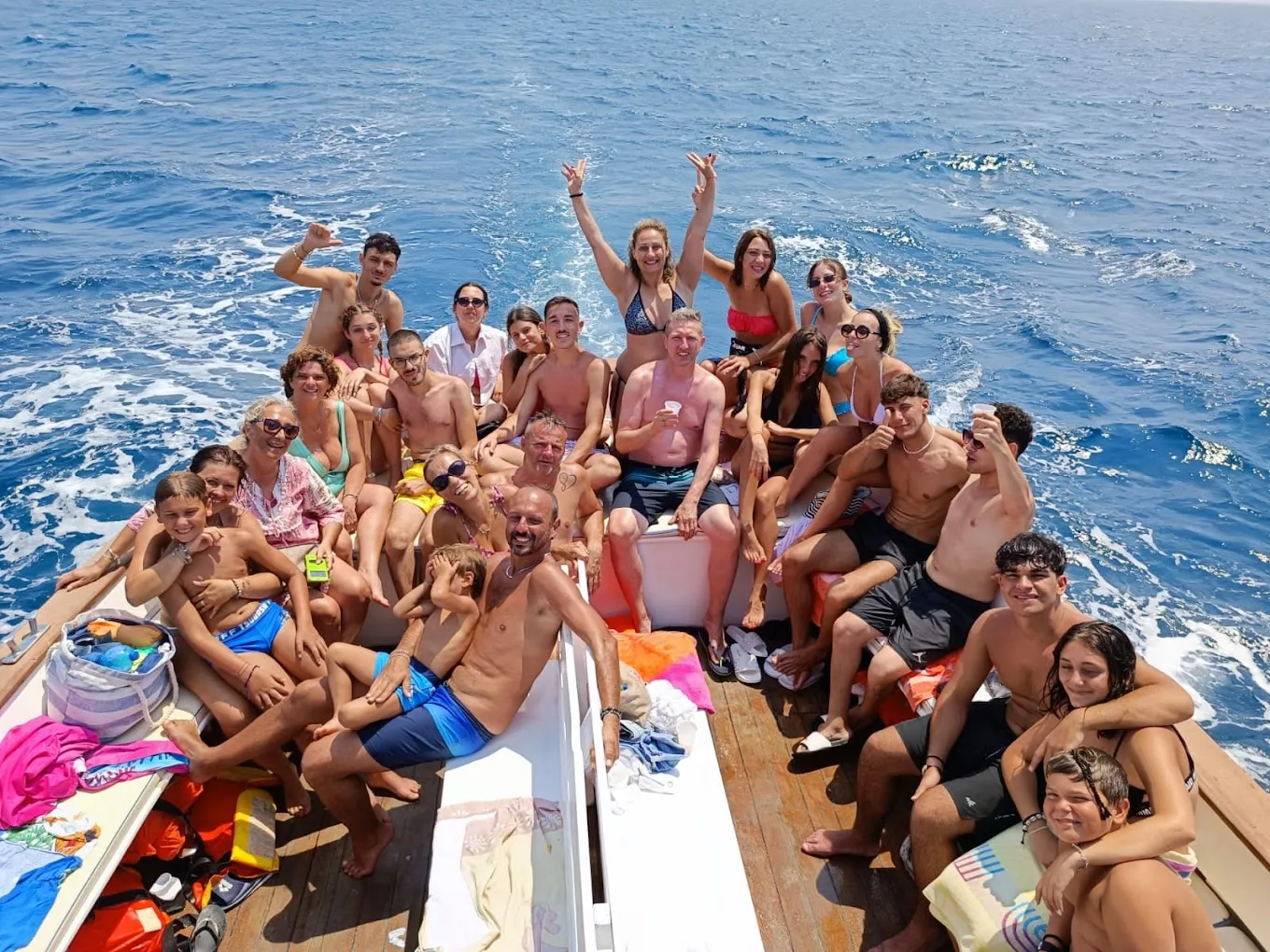 Tour in barca di mezza giornata alle grotte di Santa Maria di Leuca da Torre Vado