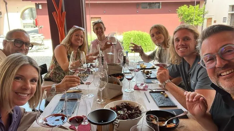 Degustazione di Amarone della Valpolicella con pranzo alla cantina Farina