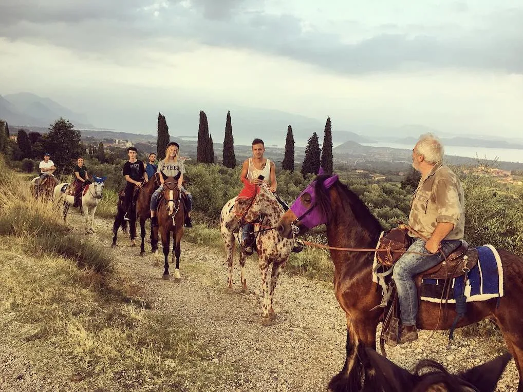 Passeggiata a Cavallo sulle Colline Moreniche