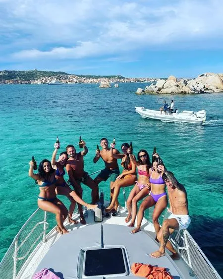 Escursione in barca nel Parco Nazionale di La Maddalena con pranzo a bordo