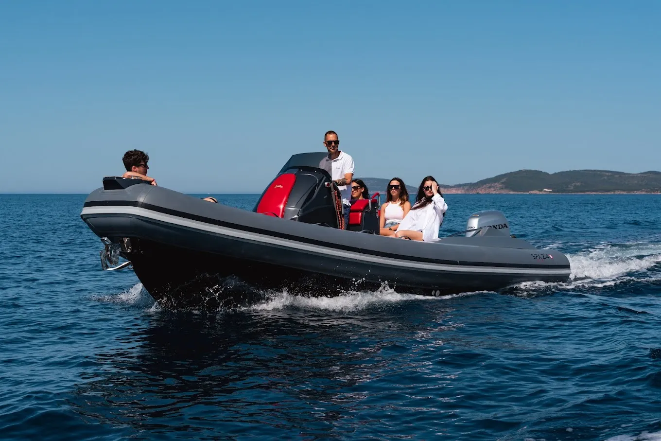 Gita di mezza giornata con soste bagno e aperitivo lungo la costa di Alghero