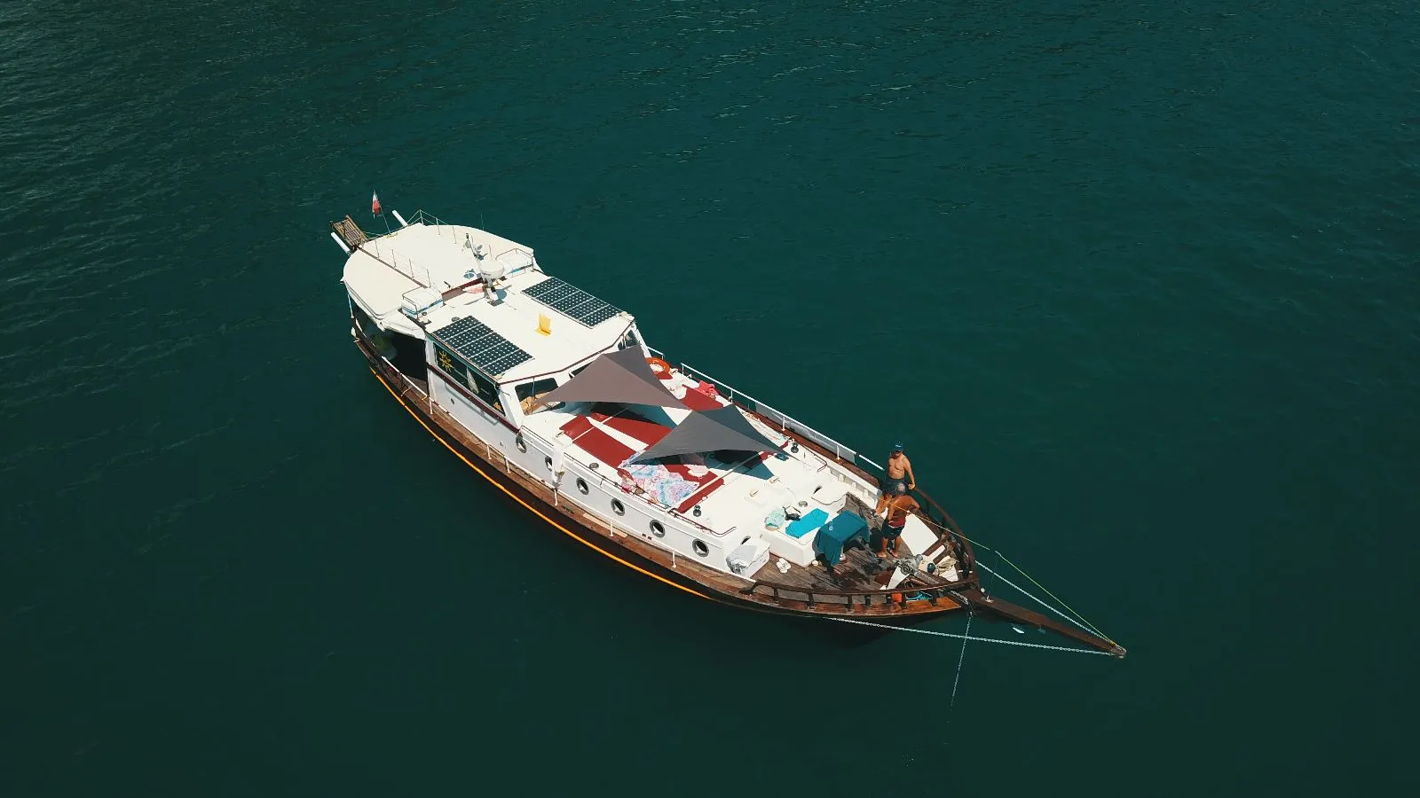 Giornata in yacht turco nel Gargano da Vieste con pranzo a bordo