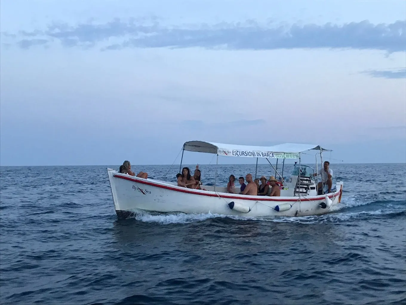 Giro in barca di gruppo di 3 ore a Santa Maria di Leuca