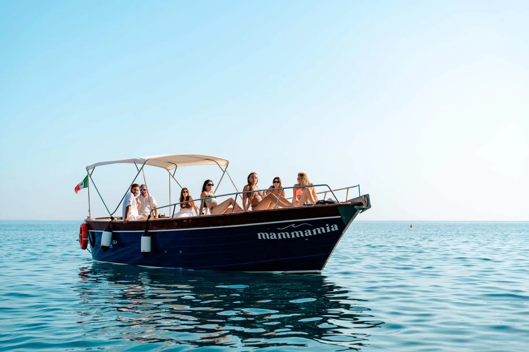 Tour in barca lungo la costa di Polignano a Mare da Cala Ponte Marina